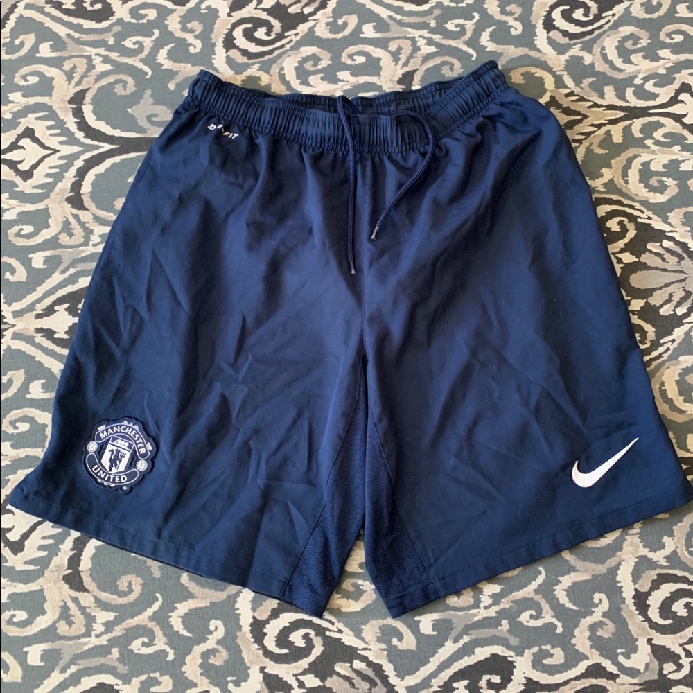 Nike Manchester United Vintage Uniform Shorts